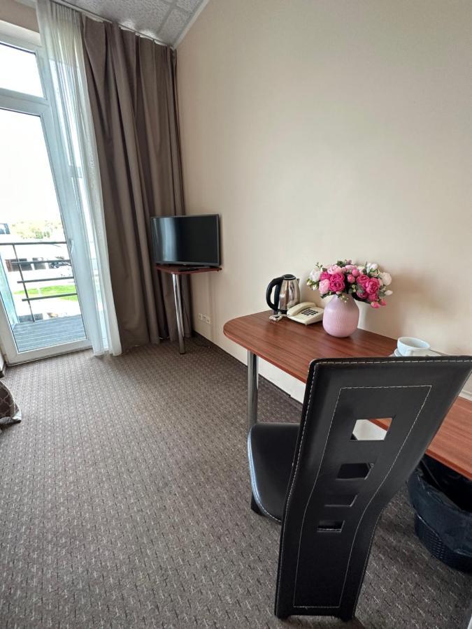 Riga Unimars Hotel Eksteriør billede