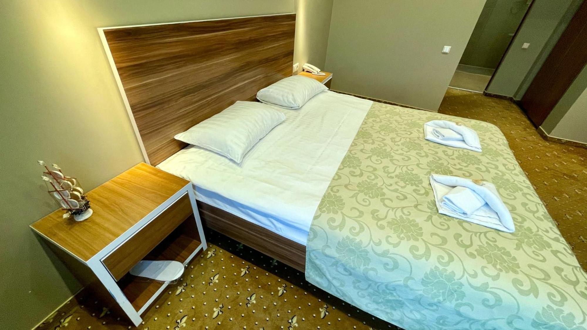 Riga Unimars Hotel Eksteriør billede