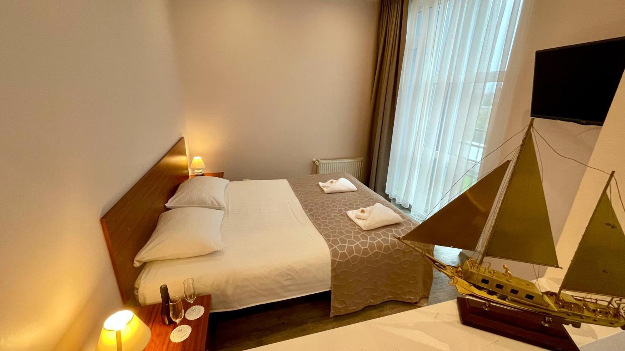 Riga Unimars Hotel Eksteriør billede